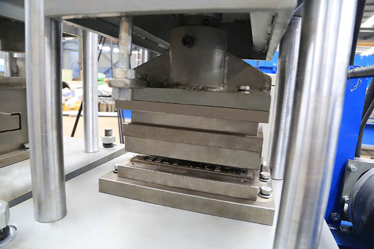 C Purlin Roll Forming Machine C Purlin Roll Forming Machine