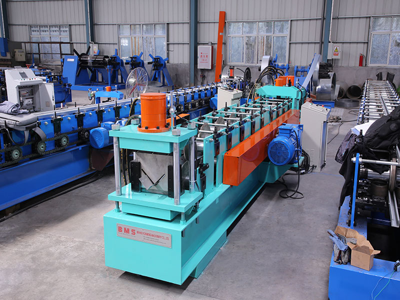 V angle bar roll forming machine