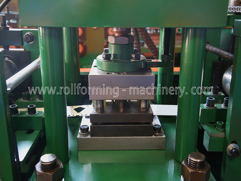 Shelf Z Beam Roll Forming Machine