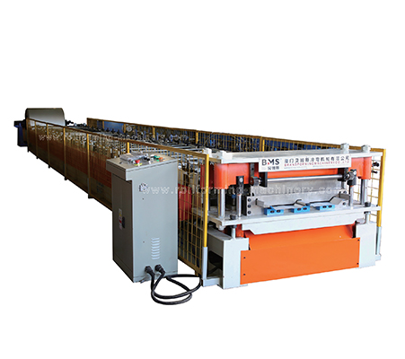 Solardach-Rollformmaschine